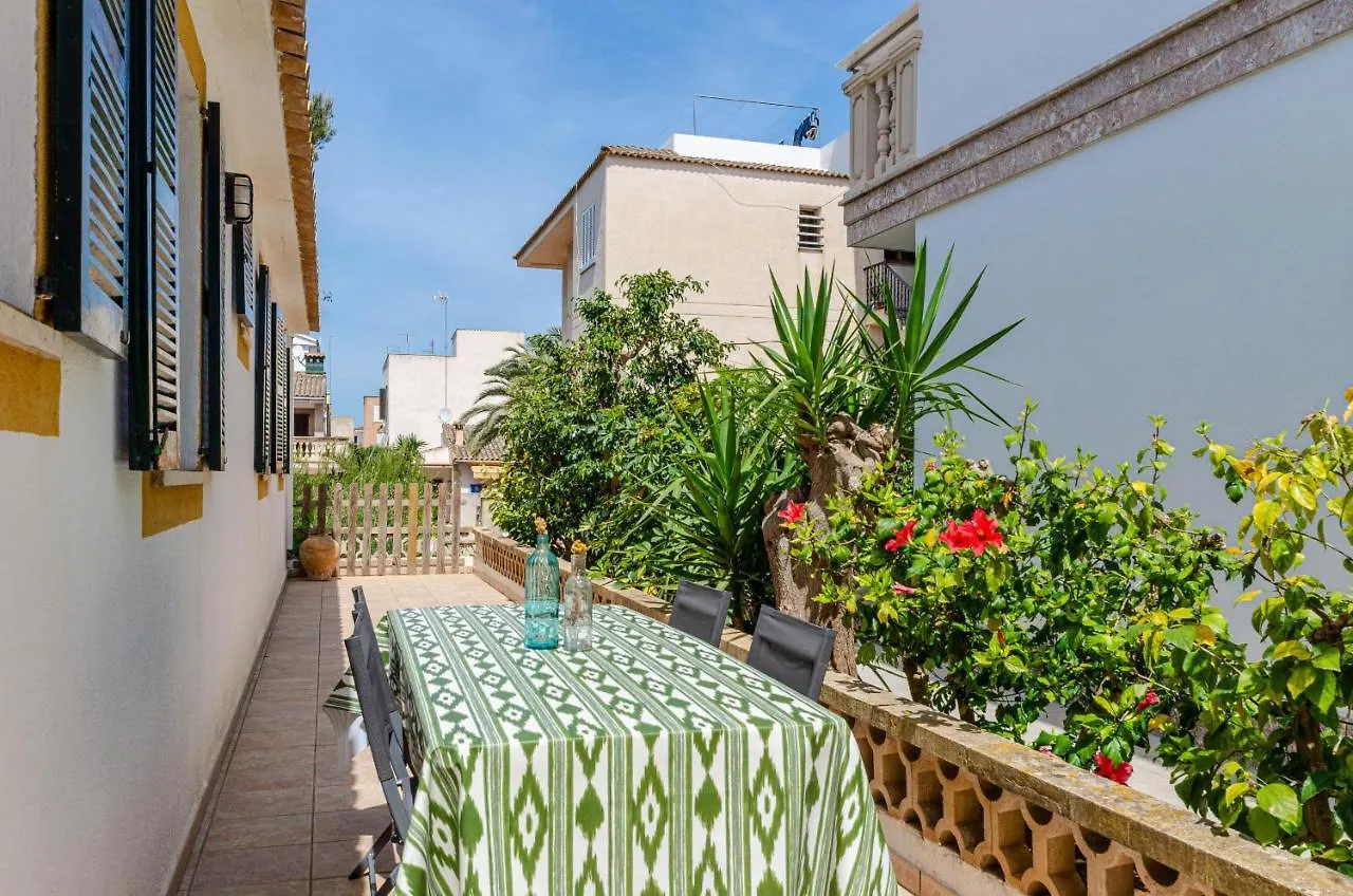 Holiday home Yourhouse Villa Ana, Family-Friendly Beach House In Majorca North Can Picafort