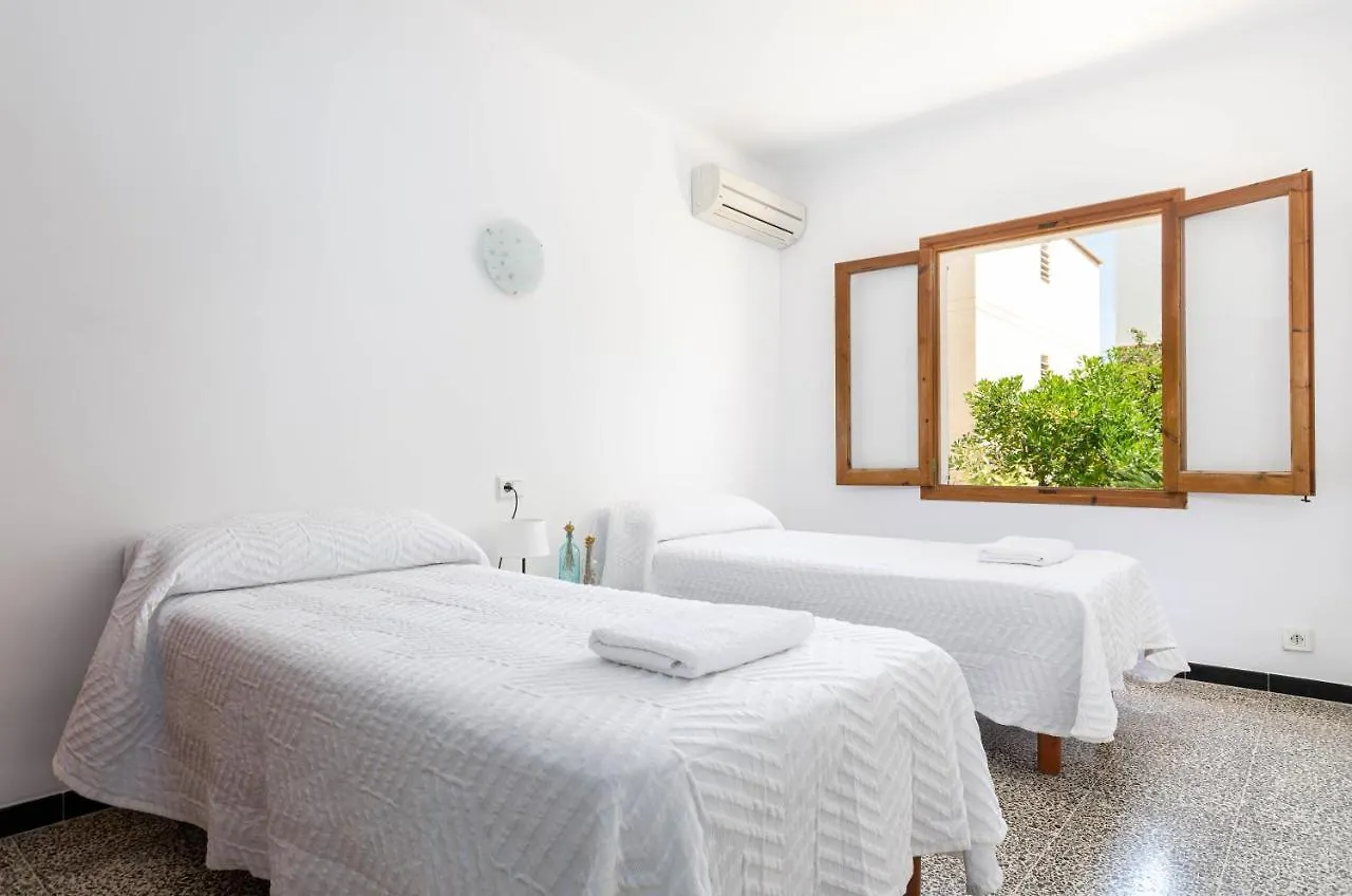 Yourhouse Villa Ana, Family-Friendly Beach House In Majorca North Can Picafort  Holiday home Can Picafort (Mallorca)